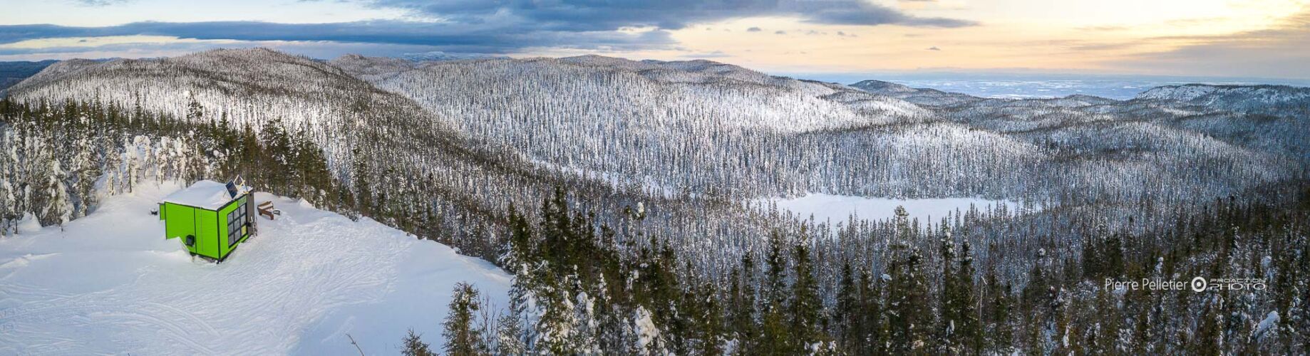 Architecture, Architecture-Extétieure, Auberge, COMMERCIALE, Chateau, Gite, Hotel, Hotel-exterieur, Manoir, PHOTO-DRONE, Paysage, Paysage-hivernal, hotel de glace
