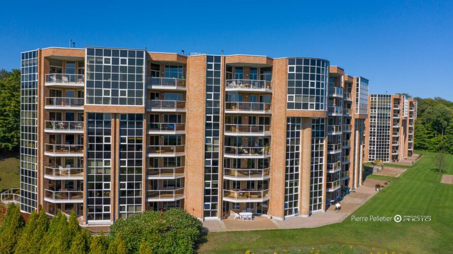 Appartement à louer, Architecture, Architecture-Extétieure, COMMERCIALE, Condominium, Immeuble-condo, PHOTO-DRONE