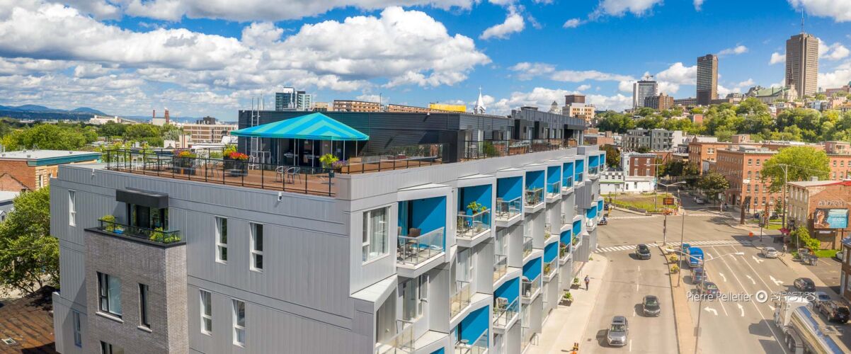 Appartement à louer, Architecture, Architecture-Extétieure, COMMERCIALE, Condominium, Google, Immeuble-condo, PHOTO-DRONE, Pierre Pelletierl, photographe-professionnel-a-quebec, photographie-commerciale, photographie-publicitaire