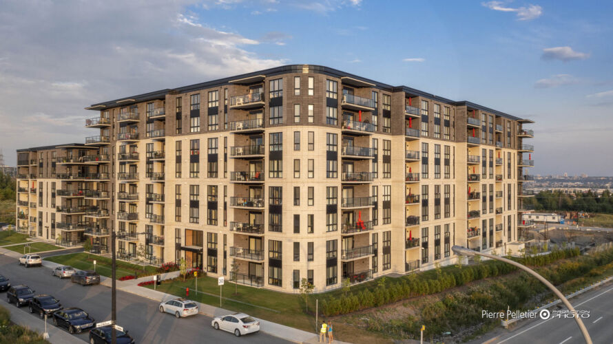 Appartement à louer, Architecture, Architecture-Extétieure, COMMERCIALE, Condominium, Extérieur commercial, Facade extérieure de commerce, Immeuble-commerciale, Immeuble-condo, PHOTO-DRONE